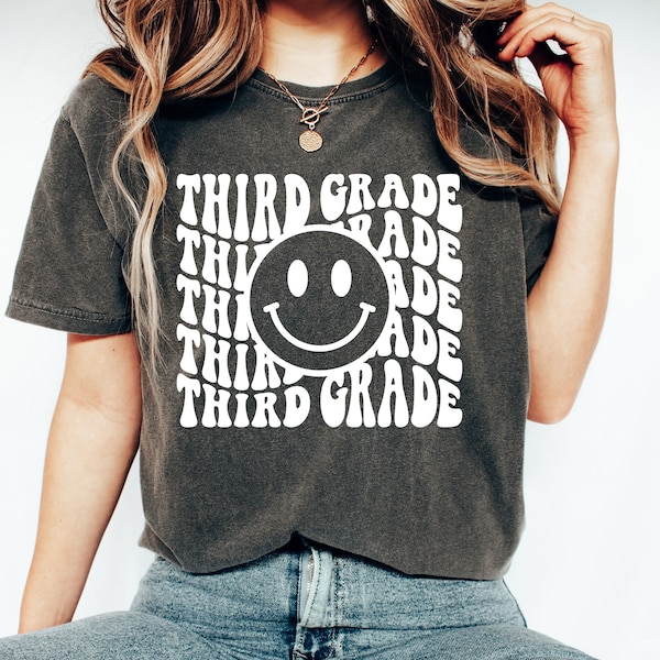 Third Grade Teacher Shirt Comfort Colors Shirt Print, 3rd Grade Teacher Tee, Retro Teacher Shirt, School Teacher Gift, Baggy, Oversized