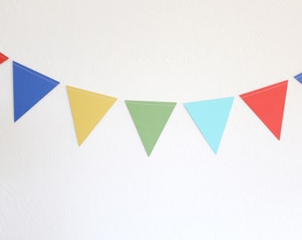 Multicolor Triangle Bunting Paper Garlands, Pennant Banner, Modern Party Decorations for Birthday, Wedding, Shower, or Graduation, Red Blue