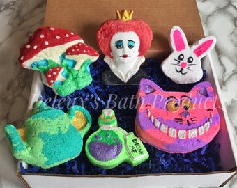 Alice in Wonderland Bath Bomb Set. Tea Party Set of Bath Bombs. Bath Bombs. Mad Hatter. Painted Rose. Cheshire. Gift for Fan. Gift for Mom.