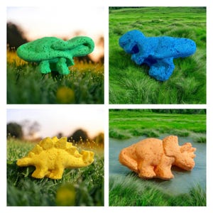 Dinosaur Bath Bombs. Cute Dinosaur Shapes. T-Rex Bath Bomb. Gift for Daughter. Gift for Son. Dinosaurs. Birthday Party Favors. Birthday Gift