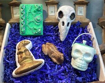 Wizard Bath Bomb Box. GREEN Theme Version. Magic Gift. Stocking Stuffer. Witch Bath Bomb Gift Set. Sorting Bath Bomb. Wizard Bath Bomb. Gift
