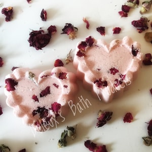 Rose Bath Bomb. Enchanted Rose Bath Bomb. Wedding Favour. Real Rose Petals. Pretty. Gift for Mom. Gift for Daughter. Present for Bath Lovers