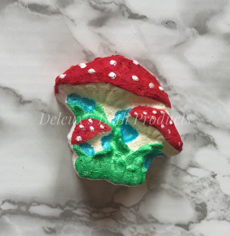 Alice in Wonderland Bath Bomb Set. Tea Party Set of Bath Bombs. Bath Bombs. Mad Hatter. Painted Rose. Cheshire. Gift for Fan. Gift for Mom. image 7