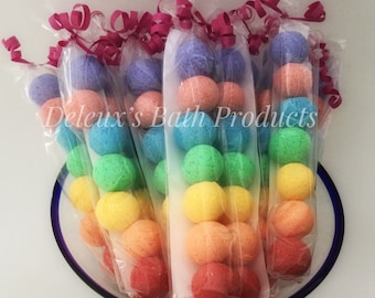 Pack de bombes de bain arc-en-ciel. Mini bombes de bain de boules de gomme arc-en-ciel. Cadeau de fête des mères. Cadeau pour maman. Cadeau pour fille. faveurs du parti. Cadeau de mariage.