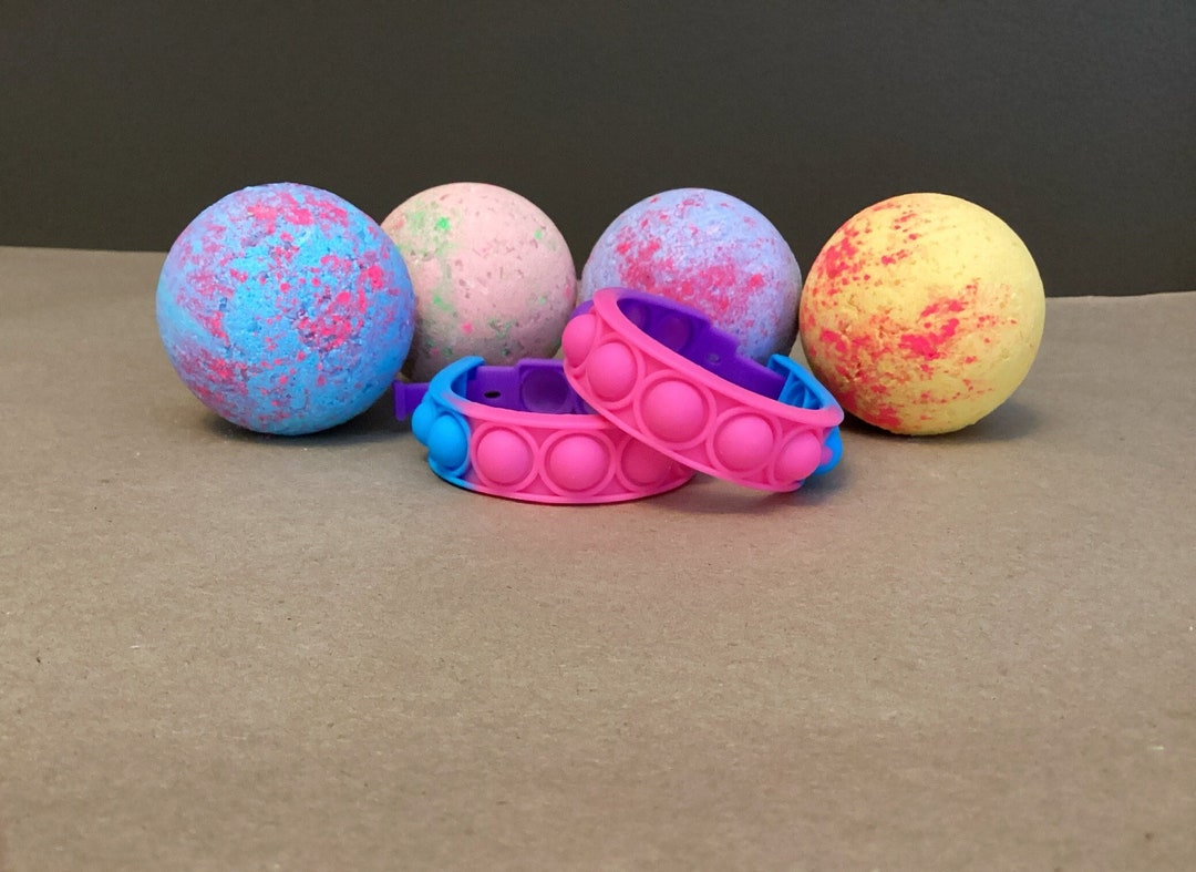 Toy Bath Bomb. Limited Edition. Bracelet Bath Bomb. Popping Toy Inside ...