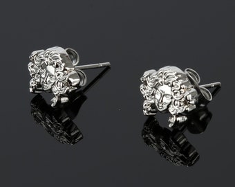 Medusa Head Stud Earrings: Shiny Silver Mythical Jewelry