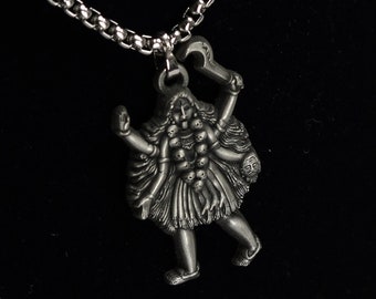 Kali Ma Anhänger: Mystische Göttin Amulett, Edelstahlkette