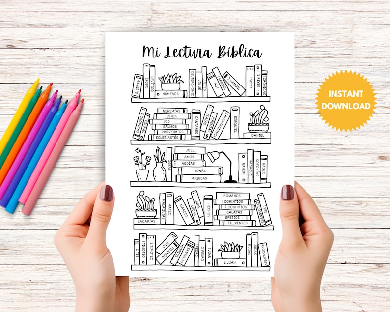May include: A black and white printable coloring page featuring a bookshelf with the titles of books from the Bible in Spanish. The text at the top of the page reads "Mi Lectura B&iacute;blica".