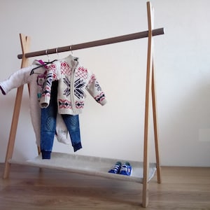 Klädställ för småbarn, Miniklädställ för barn, Klädställ med canvas, Barngarderob, Förvaring för klädkläder, Hopfällbart A-ramställ, Montessoribarn bild 1
