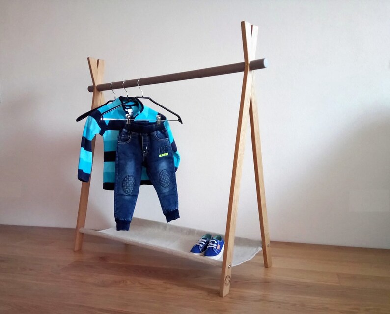 Klädställ för småbarn, Miniklädställ för barn, Klädställ med canvas, Barngarderob, Förvaring för klädkläder, Hopfällbart A-ramställ, Montessoribarn bild 2