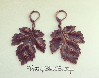 Leaf earrings Everyday earrings Leaf jewelry Dangle earrings Dangle leaf Bronze leaf Botanical earrings Maple leaf earrings Nature earrings