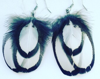 Feather earrings Black feather earrings White feather earrings Dangle earrings Festival earrings Women present Patry earrings Hippie earring