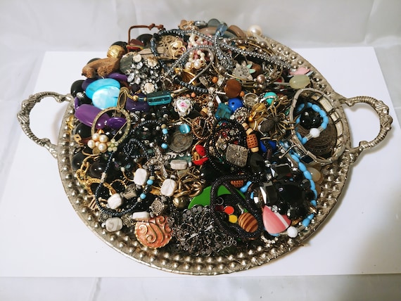 Crafting Harvesting Mixed Jewelry Lot - Lot of Jewelry - Scrap Jewelry - Jewelry Making LOT # 0048 - No Mardi Gras Beads