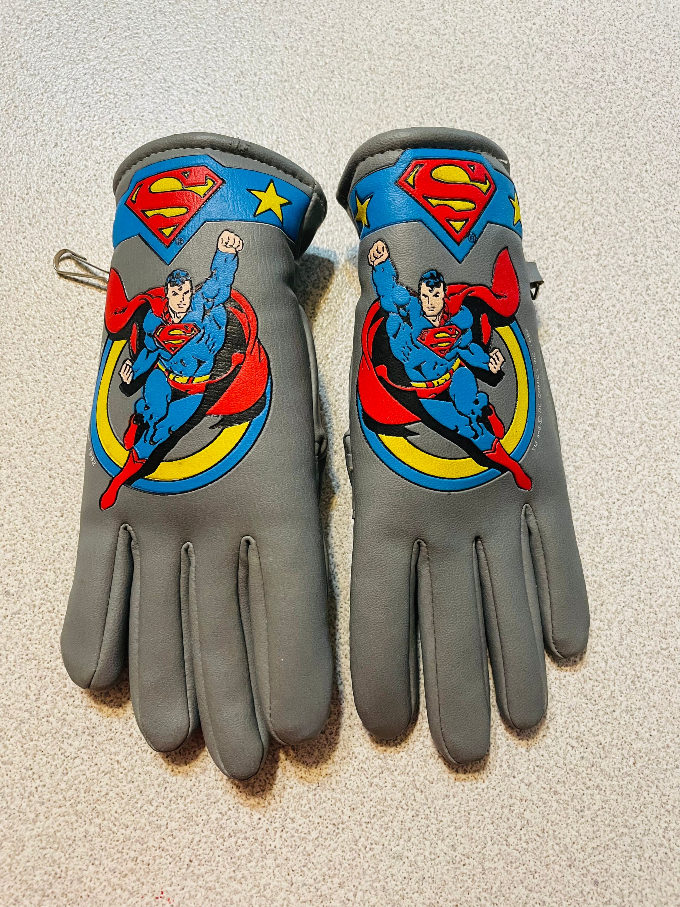 Kids superman football gloves deals