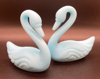 SINGLE Vintage Fenton Blue Satin Swan Figurine Paperweight