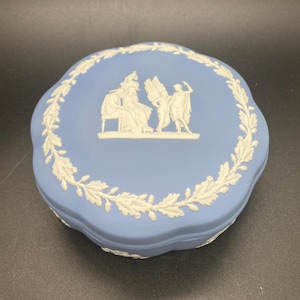 Vintage MCM Wedgwood Blue Jasperware Covered Trinket Box with Scalloped Edge