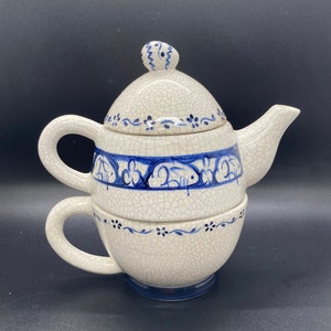 Vintage Dedham Pottery Style by The Potting Shed Crackle Glazed Stacking Teapot and Cup Set