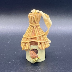 Vintage 1998 Hallmark Keepsake Ornament &#39;Country Home Bird House&#39; 25 Yrs