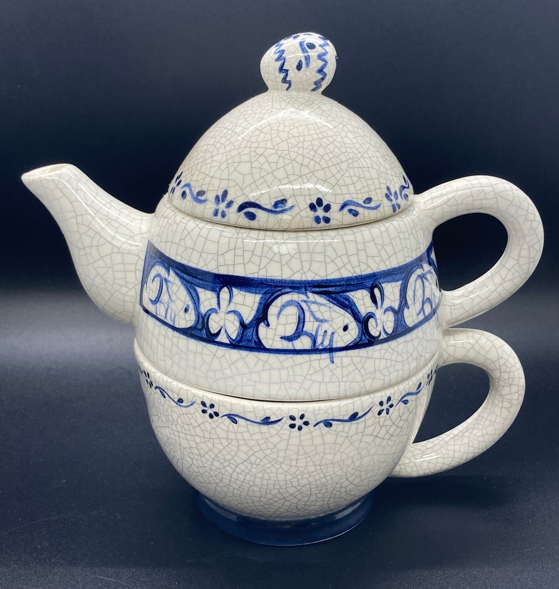 Vintage Dedham Pottery Style by the Potting Shed Crackle Glazed