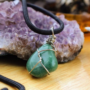 Tumbled Green Aventurine Crystal Wrap Necklace