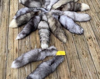 One ( 1 ) Beautiful, LARGE, Hybrid, Ranch RED FOX Tails, with key chain, different colors = (Vulpes vulpes)