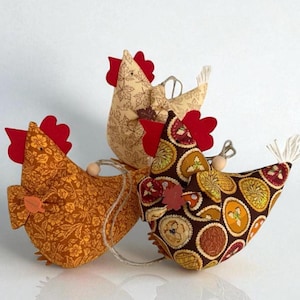 Fall Harvest Chickens On Twine - Door Hanger Garland - Stuffed Chicken - Fabric Chicken - Kitchen/Farmhouse Chicken - Thanksgiving Chickens