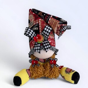 Hamburger BBQ Girl Gnome - Tiered Tray Gnone - Farmhouse Gnome - Kitchen Gnome - Summer Gnome - 4th Of July Gnome - Holiday Gnome