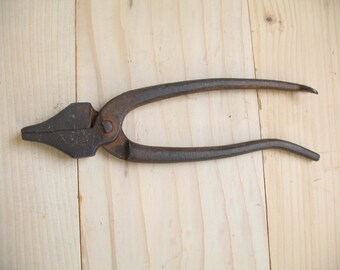 Old pliers Vintage pliers Industrial design Steel Pliers Soviet vintage vintage tools Steel tongs Vintage collectibles Old Industrial tools