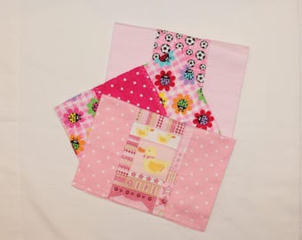 Paño de franela para eructar ~ Regalo para bebé ~ Patos ~ Mariquitas ~ Balones de fútbol ~ Regalo para baby shower - Regalo para el Día de la Madre