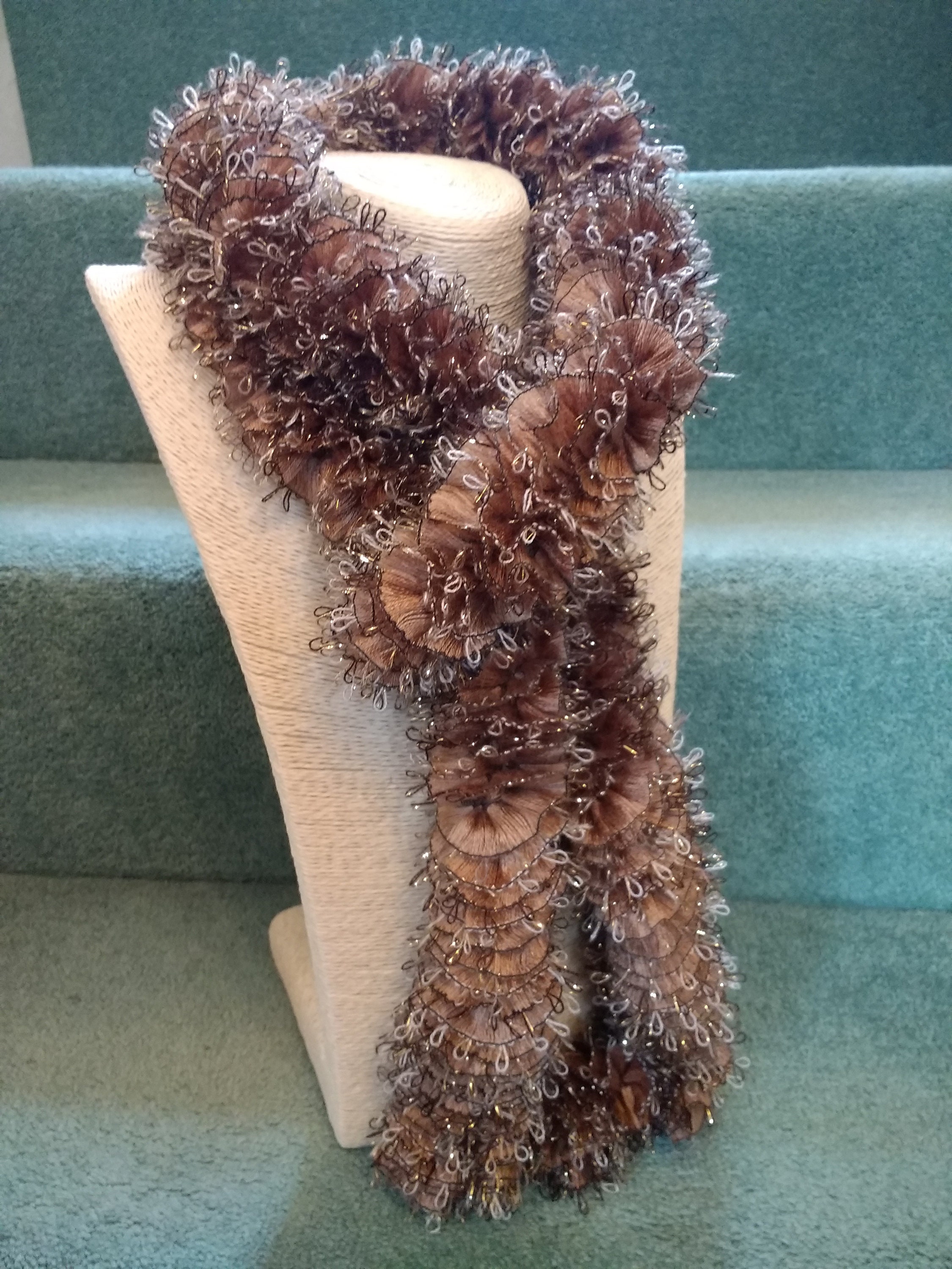 ハンドメイド画像 Choice of Two Knitted Boa Scarves, Stylish, Elegant Scarf