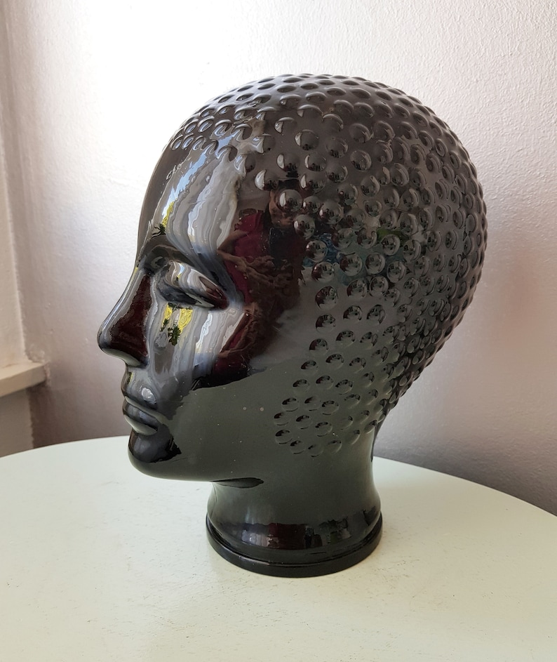 Vintage Black Glass Mannequin headDisplay headmannequin from the years 70