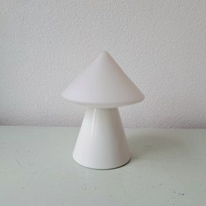 Mooie glazen mushroom tafellamp Hala Zeist, jaren 80, wit space age