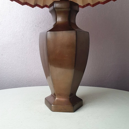 Vintage brass Table lamp with applique pleated hood, Years shops 70