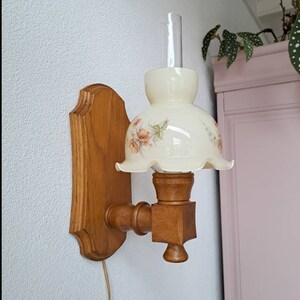 Very nice vintage wall lamp with glass shade, 70s