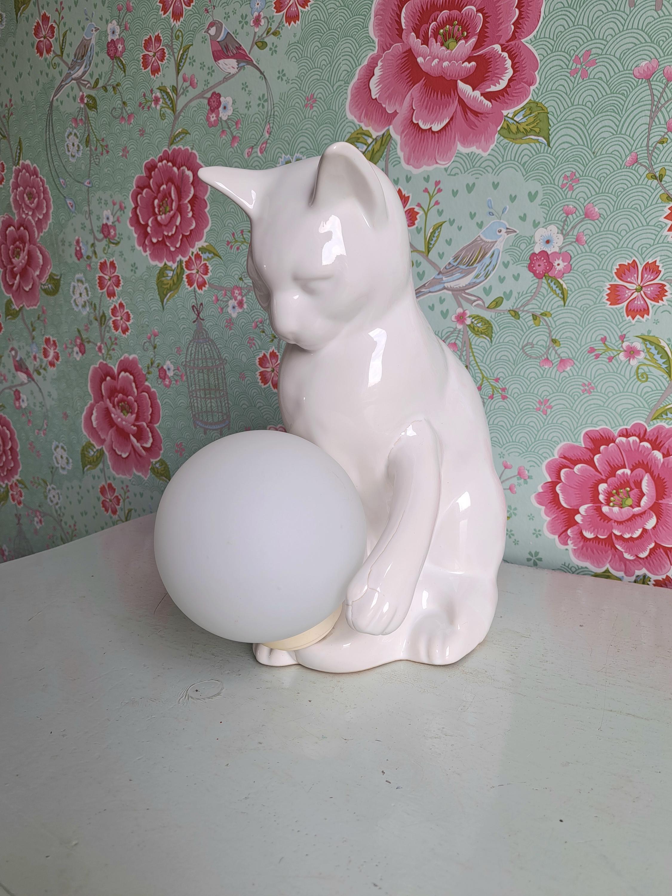Vintage Ceramic Cat Lamp/table Lamp With Globe, 80s - Etsy