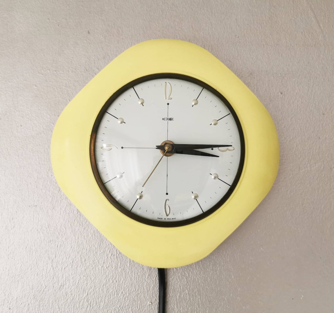 Vintage Electric Wall Clock Metamec Made in England 1970s Etsy