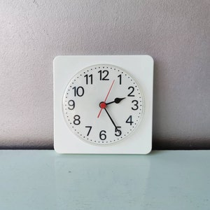 Vintage plastic wall clock, 80s