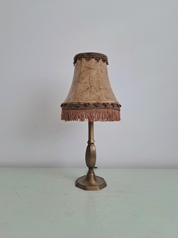 Mooie vintage tafellamp met kap met franje, jaren 70