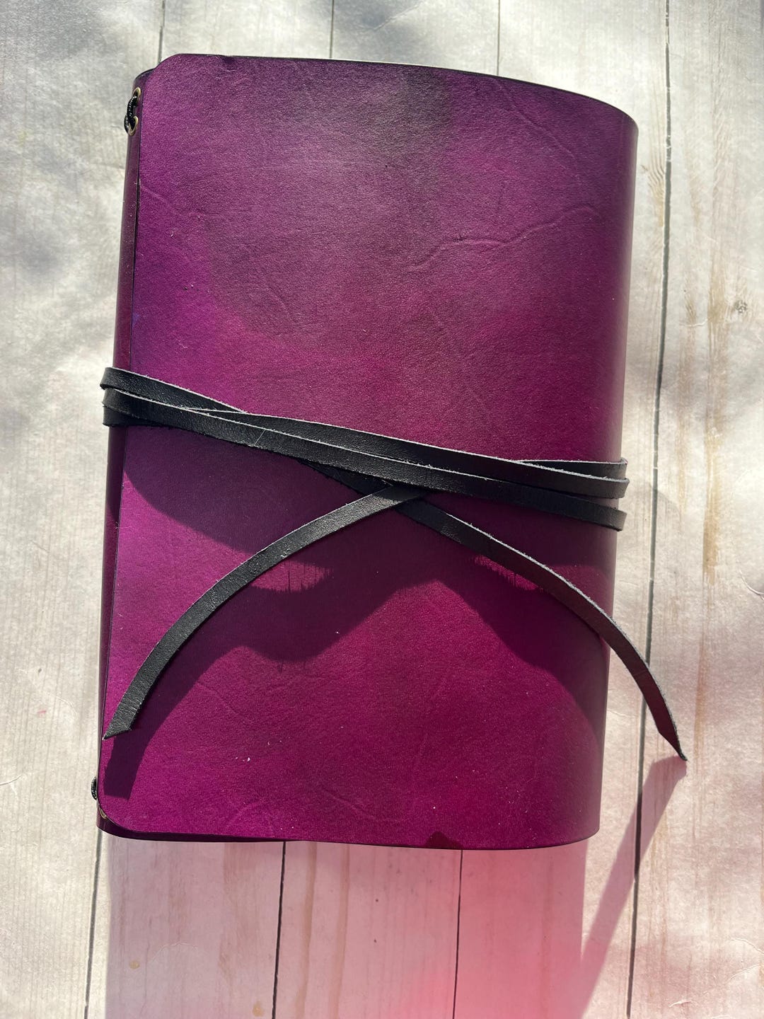 trifold-leather-travelers-notebook-wrap-around-custom-refillable
