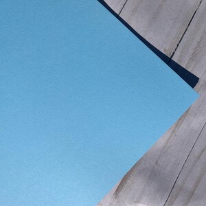 Pochette pour carnet de notes Travelers en papier cartonné texturé fait main Light Blue