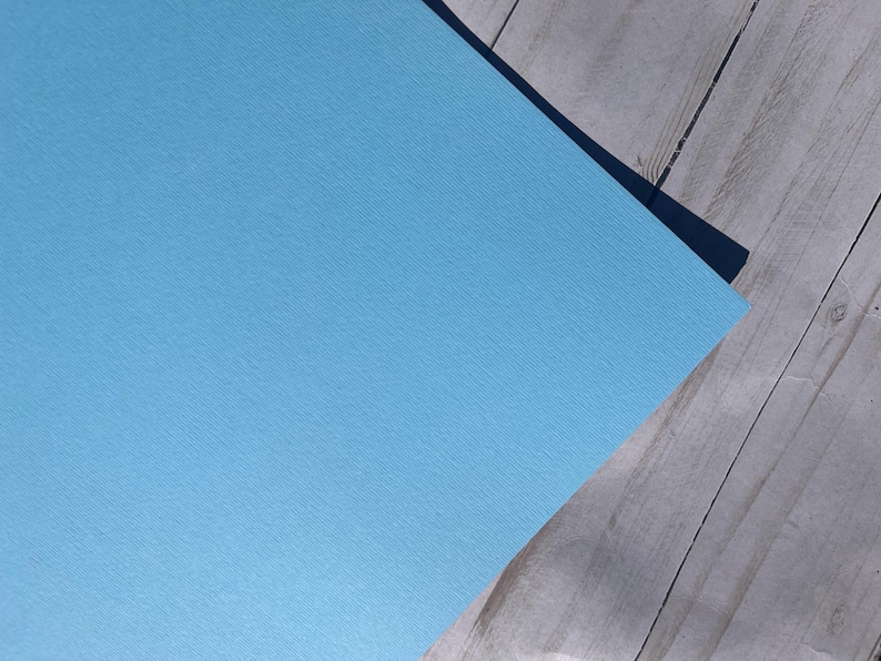Pochette pour carnet de notes Travelers en papier cartonné texturé fait main Light Blue