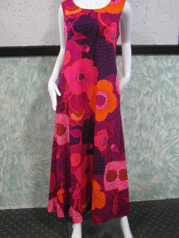 PENNEYS HAWAII Vintage 1970's Hawaiian Dress Size