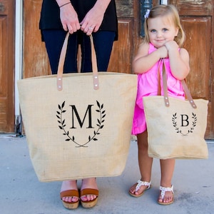 Unique Gifts Monogram Tote Bag Bridesmaid Gifts Weekender Bag Women Totes Mother Day Gift for Her High School Graduation Gift Beach Bag image 6
