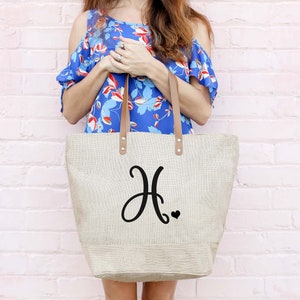 Sacola monogramada com letras cursivas, presente de dia das mães da filha por totesburlap, bolsas personalizadas para mulheres, bolsa de praia, presente de mãe para mãe