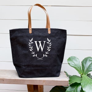 Unique Gifts Monogram Tote Bag Bridesmaid Gifts Weekender Bag Women Totes Mother Day Gift for Her High School Graduation Gift Beach Bag image 5