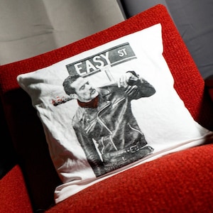 The Walking Dead - pillow case with Negan - Print 40 x 40 cm white - Pillow Cover - Fan Art - Home Decor
