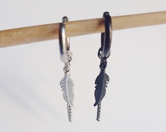 Pendientes  pluma aro hombre acero  negro, plata mujer, cadena y pluma, regalo novio, aniversario, España, joyeria antialergico