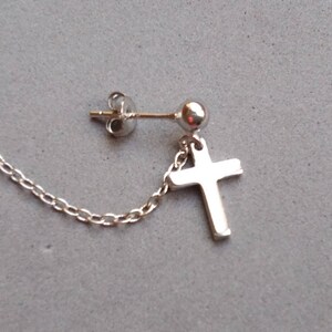 Pendiente acero  lóbulo, aro  cartílago cadena y cruz hombre, mujer, regalo novio, navidad, para ella, para el, España