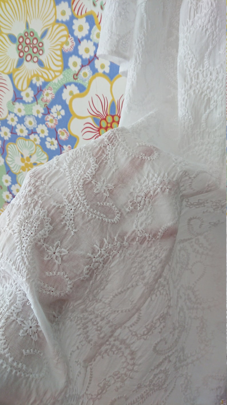 SALE !! White broderie anglaise cotton V-neck Tunic dress Size UK 10-12