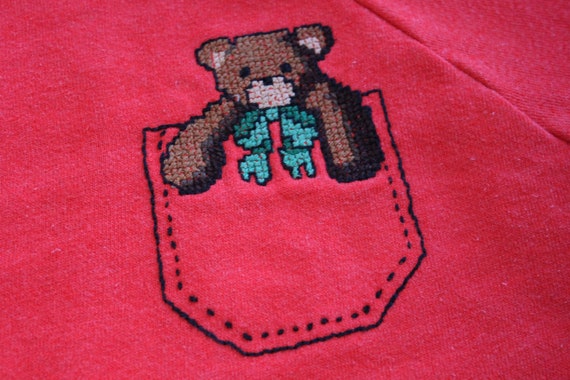 Vintage Sweatshirt - Red Raglan Bear Sweatshirt (… - image 5